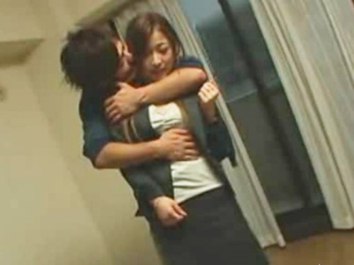 女性向けアダルト動画「☆不動産屋さんに部屋の案内を～。気に入った物件でお姉さんも気に入りナンパする一徹くん♪そのまま強引にエッチしちゃいます！」のシーン画像