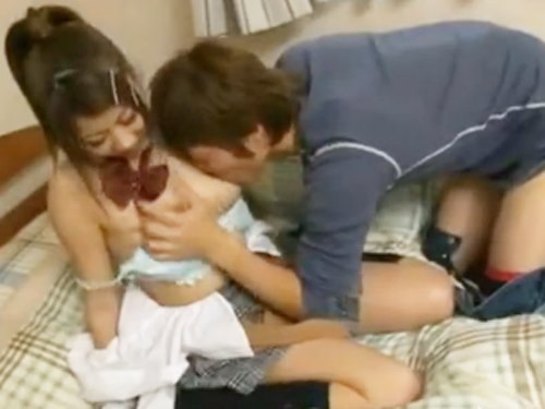 女性向けアダルト動画「☆仲良し高校生カップルはエッチが大好き♪彼女の部屋で隣のお兄ちゃんに気付かれないようにしちゃいます！」のシーン画像