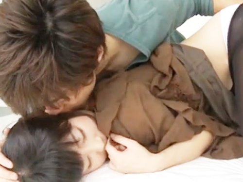 女性向けアダルト動画「☆恥ずかしがり屋のあどけないロリ系娘が、一徹くんの包み込むようなテクニックでどんどんいやらしくなっていきます。」のシーン画像